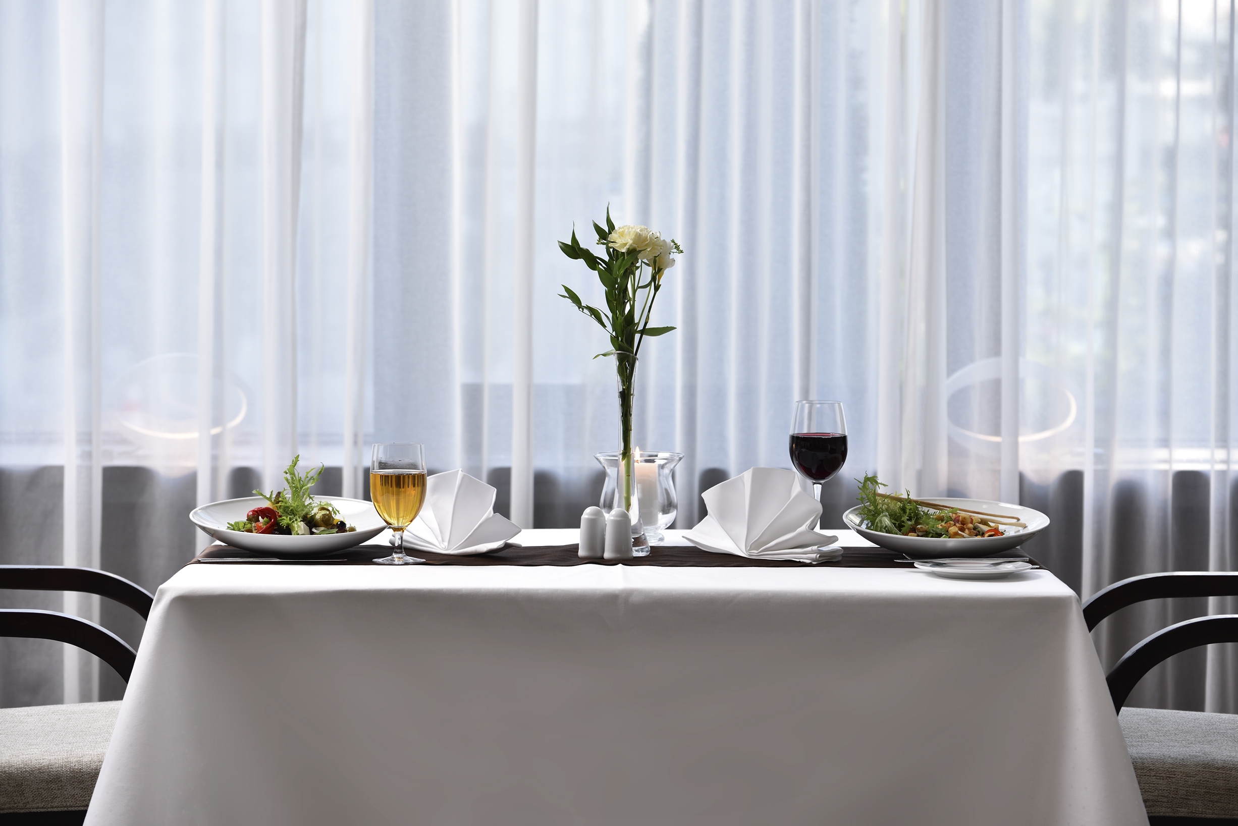 3 V6 Restaurant (City Hotel) - Read more